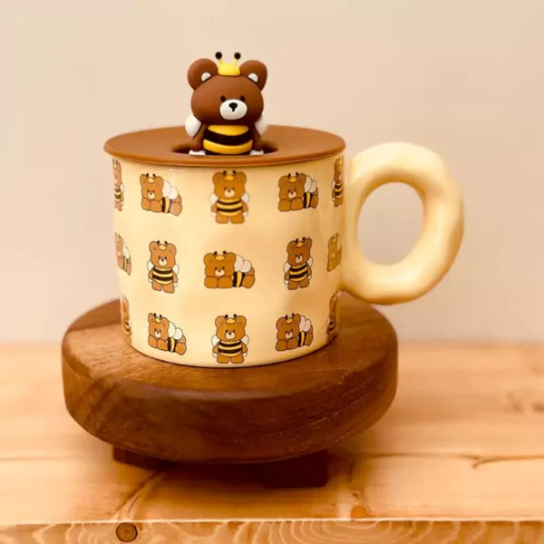 Silicone lid bee bear mug2